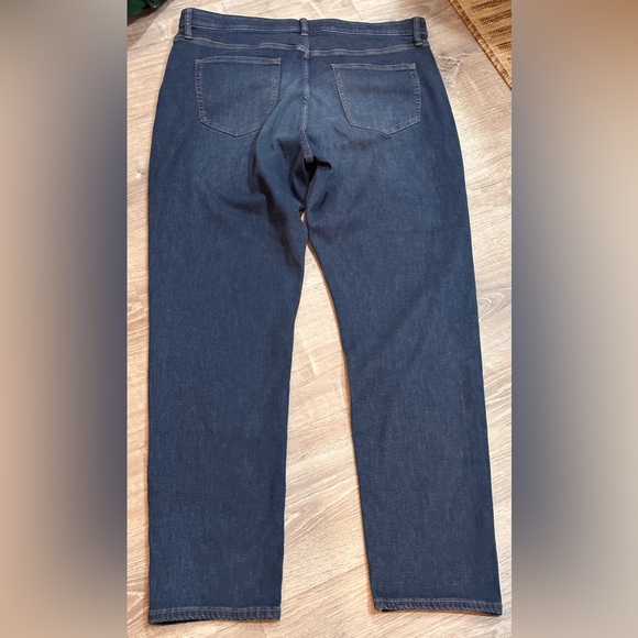 UNIQLO Heattech Slim Fit Pants - XL, Waist 36-38 (NWT)🖤 - Picture 4 of 8